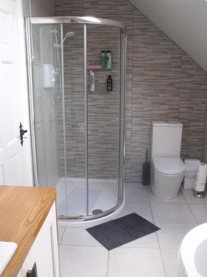 The Ridgewood Lodge Newbridge  Esterno foto
